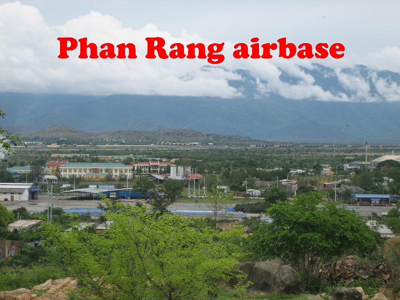 086100 Phan Rang airbase.JPG